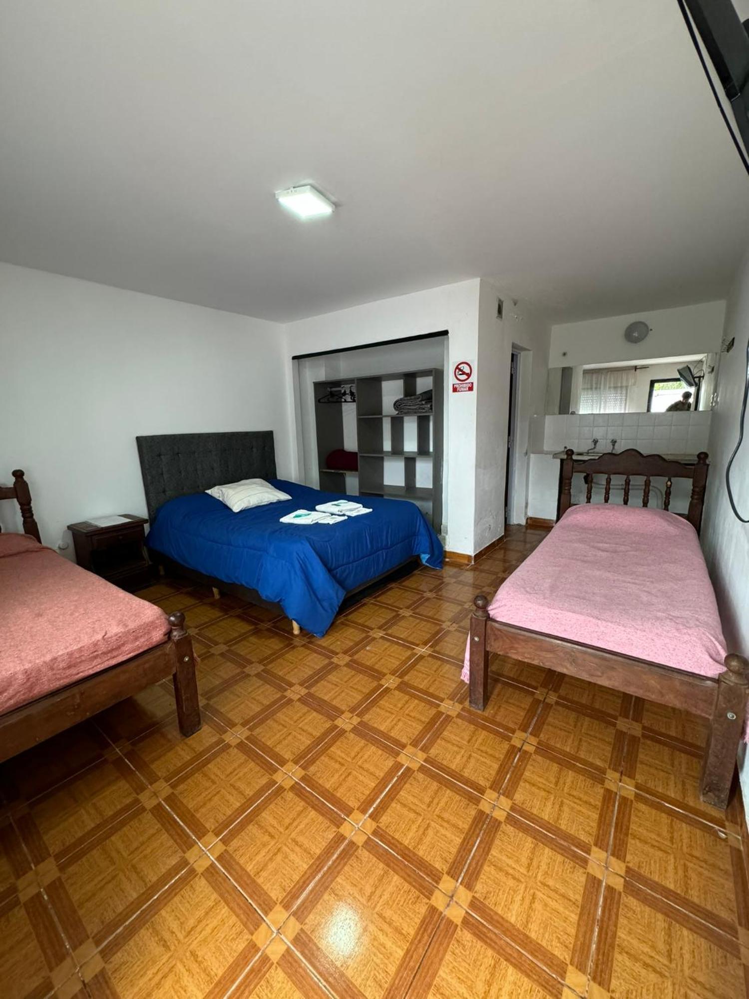 Hotel 4 Ases Embalse Exterior photo